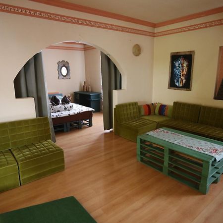 Villa Ametyst Sturovo Exterior photo